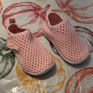 Kids Pink Water Shoes